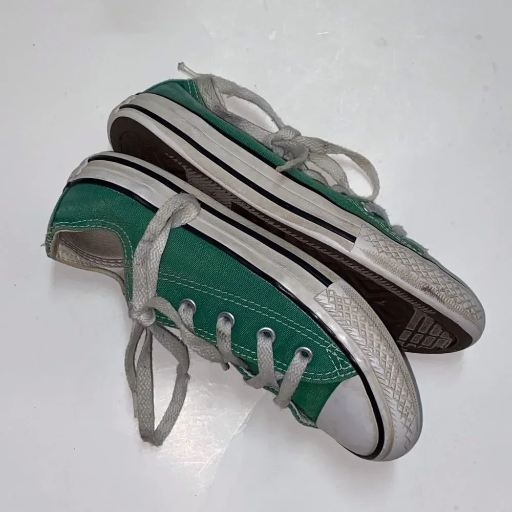 Converse Kids Green and White Sneakers Size 1